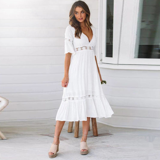 Longue robe de plage en dentelle blanche larobedeplage.fr