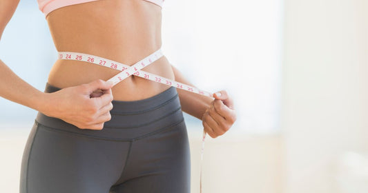 Perdre du poids avant l’été : pourquoi de plus en plus de femmes se tournent vers l’hypnose ?