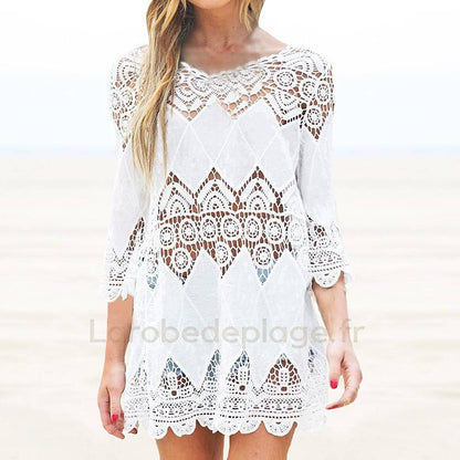 Robe de plage Gladie en dentelle blanche ajourée