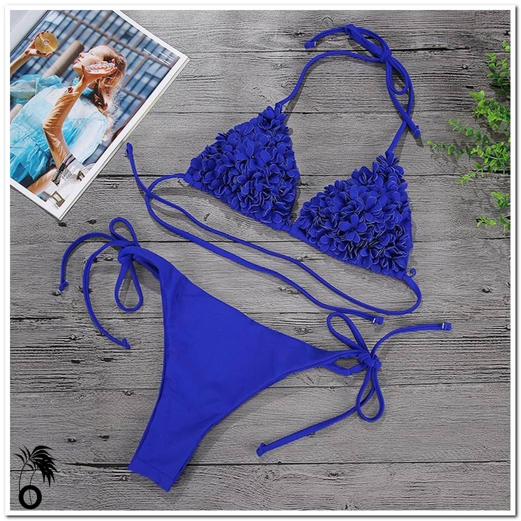 Bikini brésilien à fleur