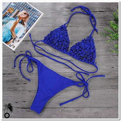 Bikini brésilien à fleur