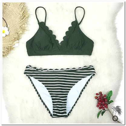 Bikini à rayures