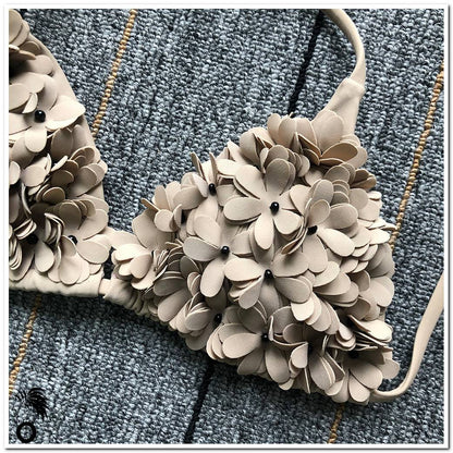 Bikini brésilien à fleur