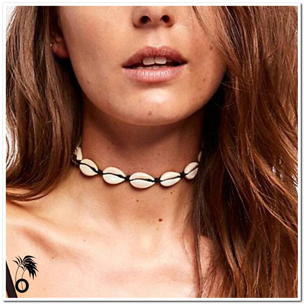 Collier de coquillage bijou de plage
