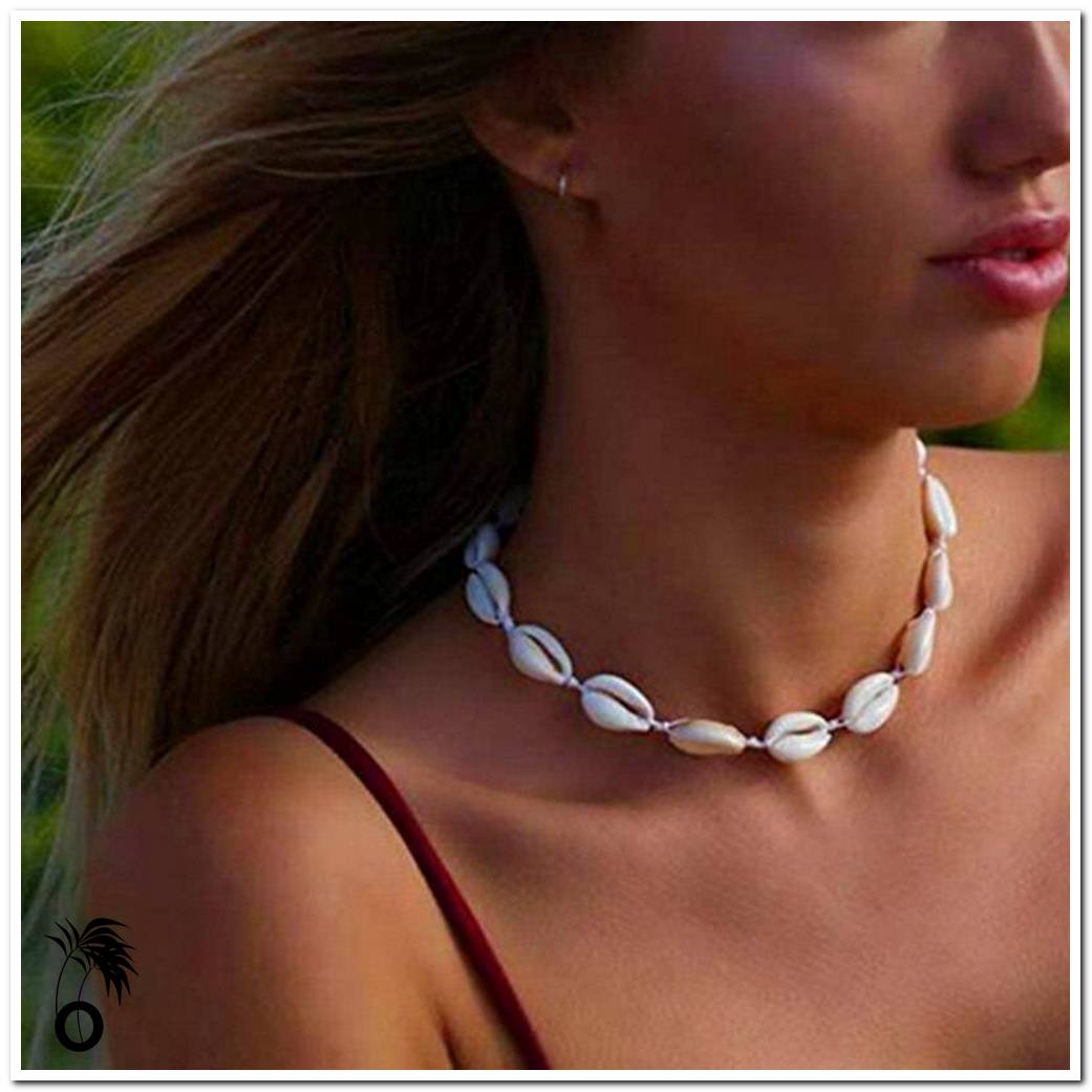Collier de coquillage bijou de plage