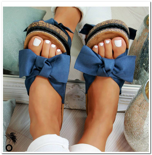 Mules de plage plates bleu larobedeplage.fr