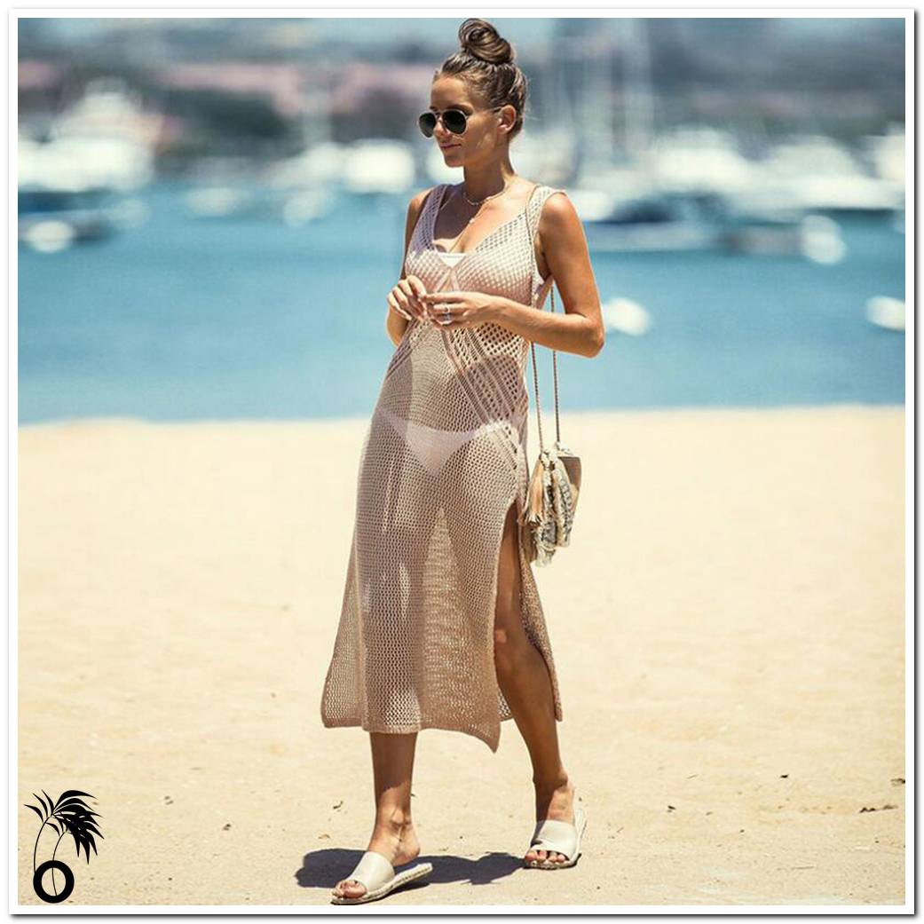 Robe de plage tricotée beige Sexy - Larobedeplage.fr