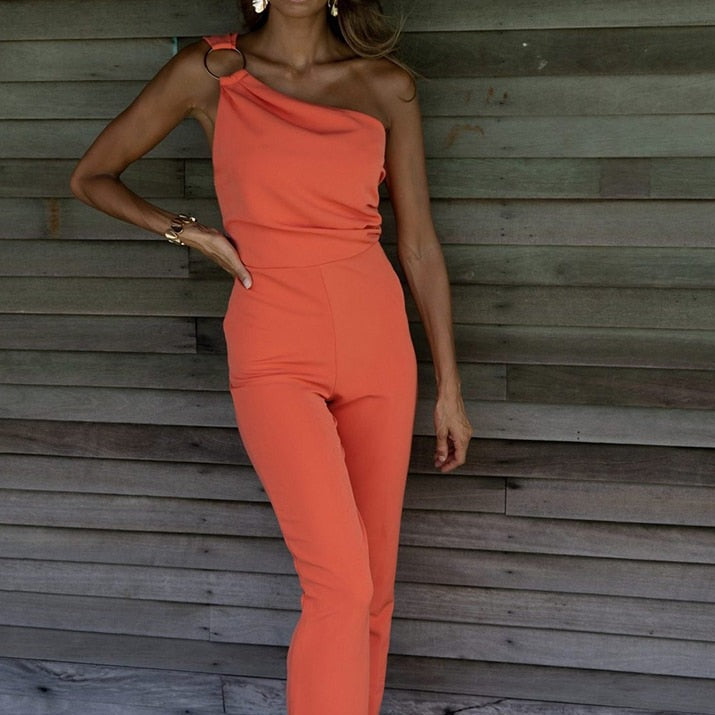 Combinaison élégante asymétrique orange à boucle en métal 