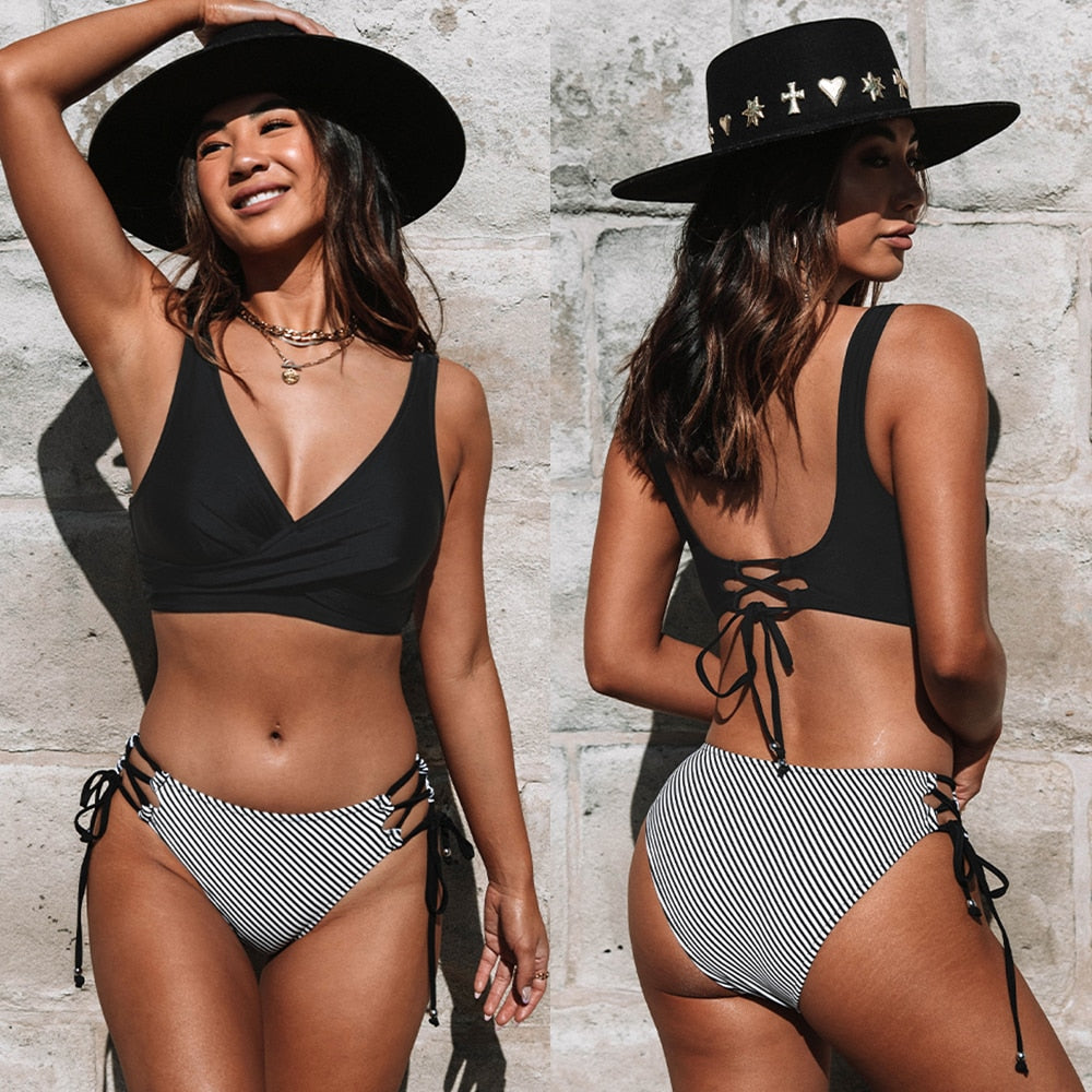 Maillot de bain 2 pièces imprimé dépareillé noir