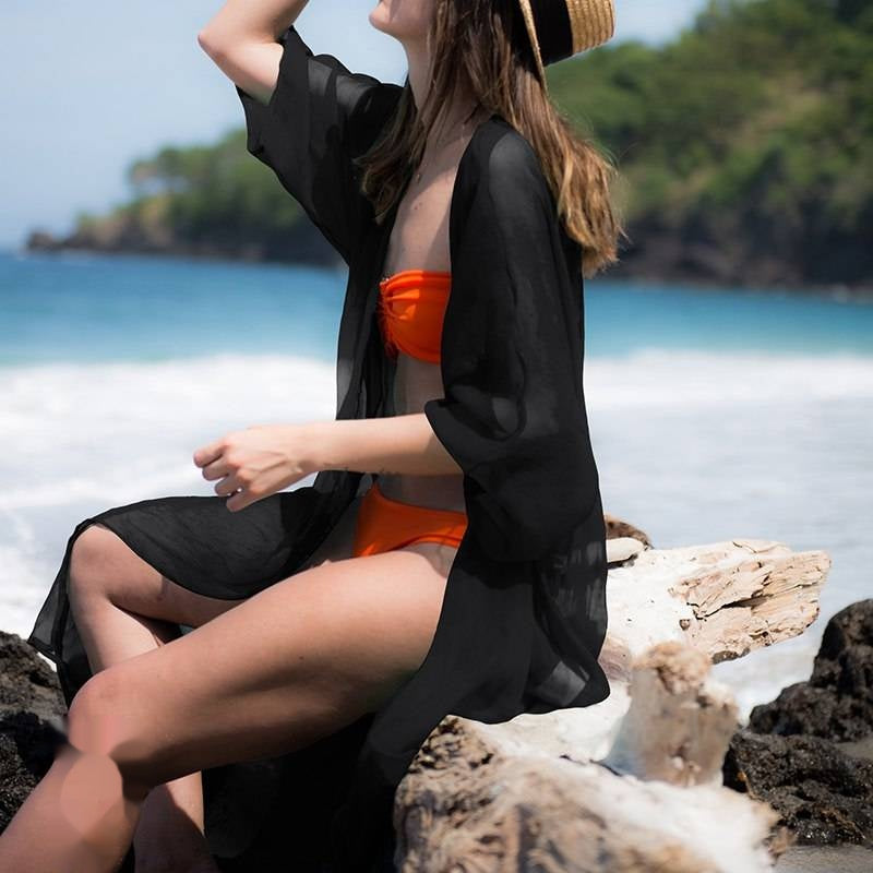 Robe de plage noire Zoé en mousseline ultra légère larobedeplage.fr