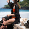 Robe de plage noire Zoé en mousseline ultra légère larobedeplage.fr